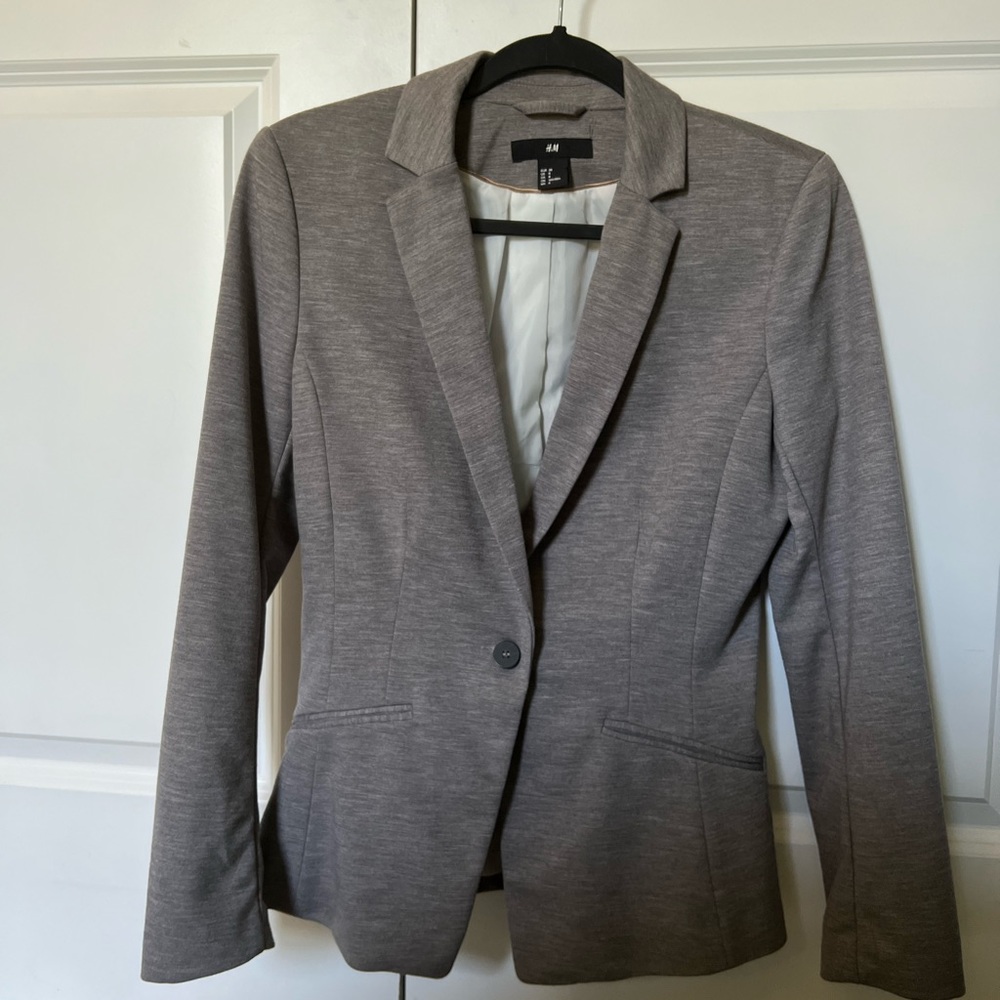 Grey women’s suit top